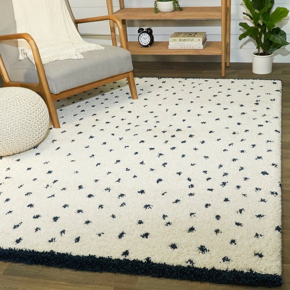 DotFusion White Solid Shaggy Rug