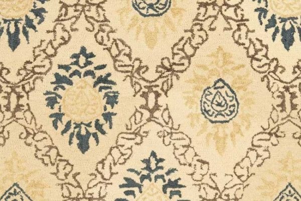 Darioush Handtufted Rug