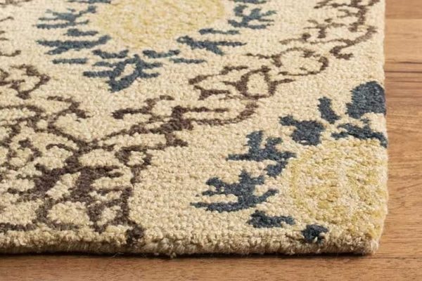 Darioush Handtufted Rug