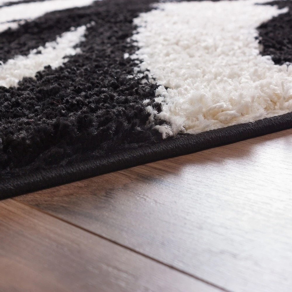 Ebony Stripes Handmade Shag Rug